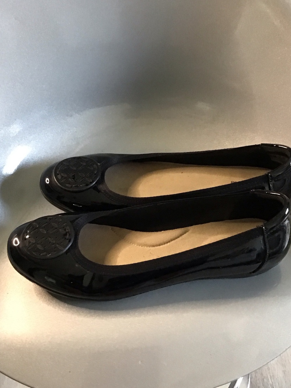 Clarks Black Patent Round-Toe Ballet Flats with Decorative Medallion - Picture 6 of 8